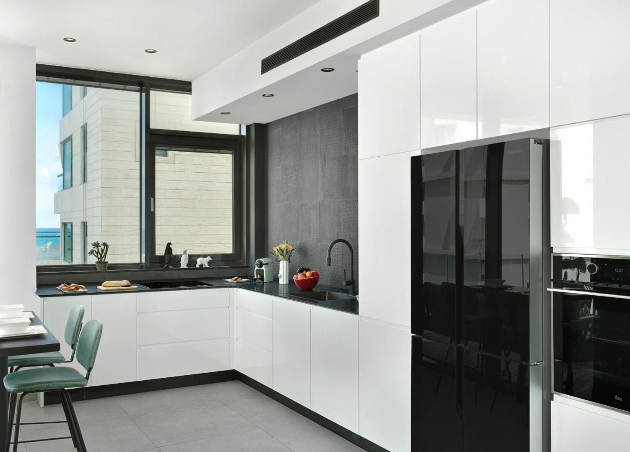 High Standing At Hayarkon By Holyguest Apartment Tel Aviv Exterior photo